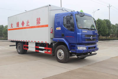 東風(fēng)柳汽乘龍10噸爆破器材運(yùn)輸車